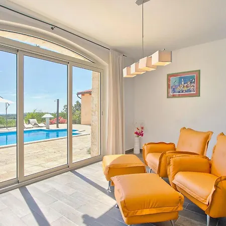 Stellina Ferienhaus Poreč